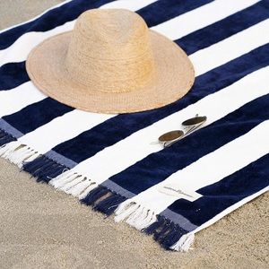 Business & Pleasure Holiday Beach Towel (NEW)